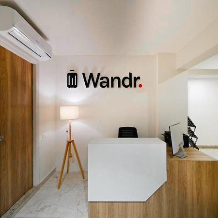 העיר בנגלור Wandr Hotel- Near Mg Road מראה חיצוני תמונה