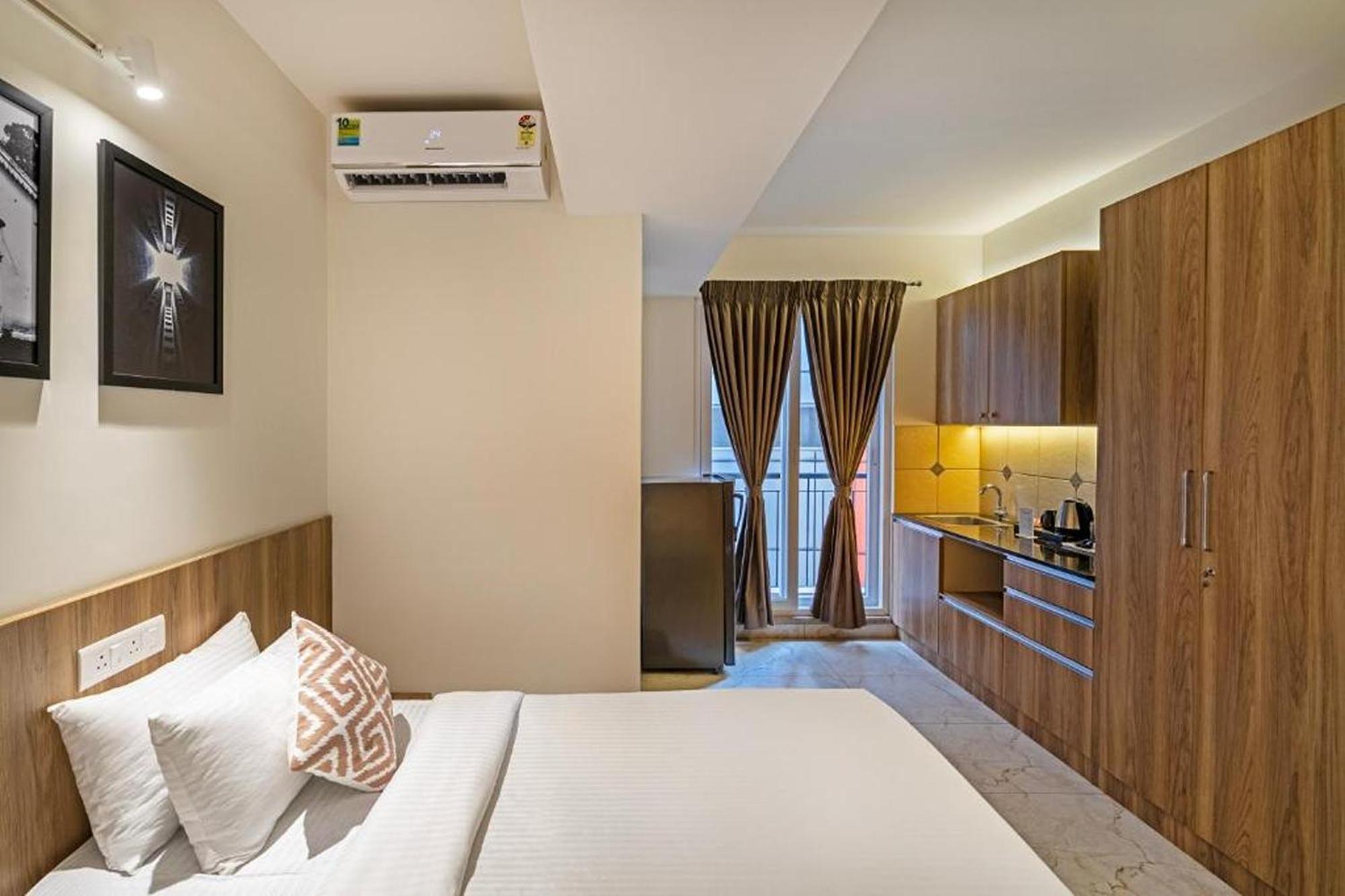 העיר בנגלור Wandr Hotel- Near Mg Road מראה חיצוני תמונה