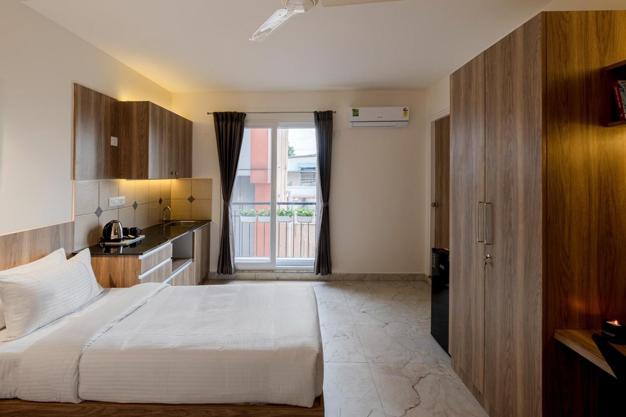 העיר בנגלור Wandr Hotel- Near Mg Road מראה חיצוני תמונה
